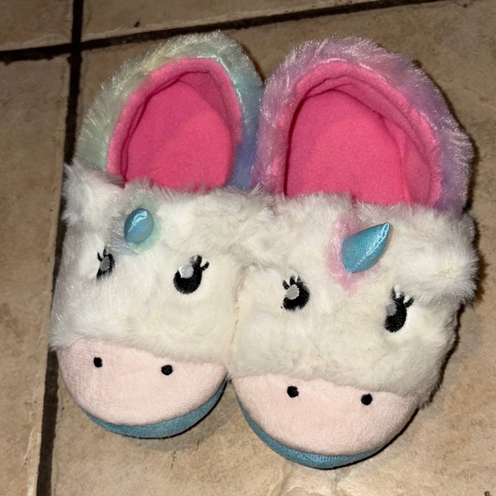 totes Kids Unicorn Slippers - Pink and White